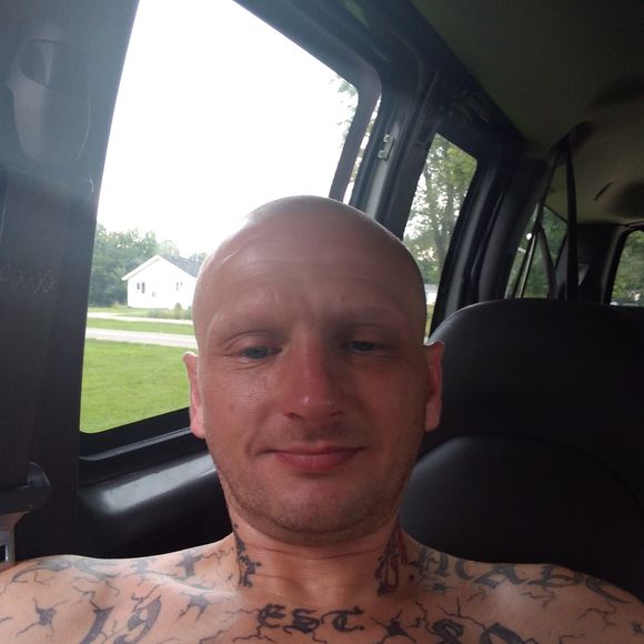 Meet your Posher, Dustin - Picture 1 of 1